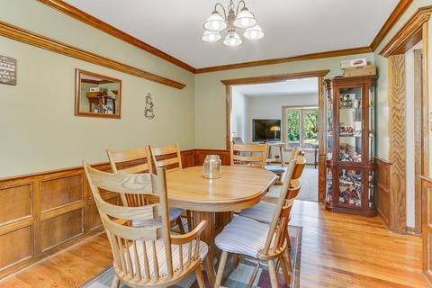 1028 E 7th St, Lockport, IL 60441 photo 6