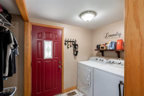 204 N Main St, Mansfield, IL 61854 photo 12