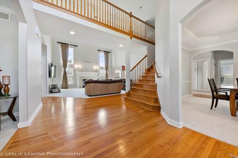 12633 Coreopsis Ct, Plainfield, IL 60585 photo 2