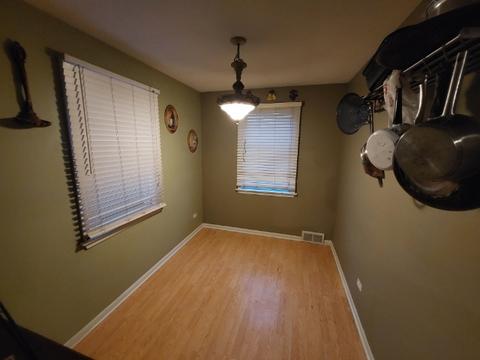 820 Morgan St, Elgin, IL 60123 photo 7