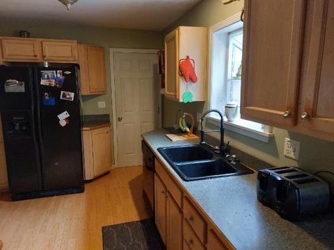 820 Morgan St, Elgin, IL 60123 photo 4