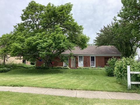 820 Morgan St, Elgin, IL 60123 photo 1