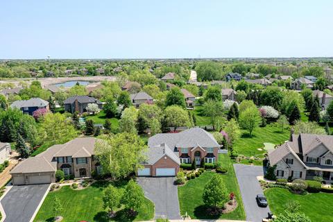 681 Bluestem Ln, Algonquin, IL 60102 photo 5