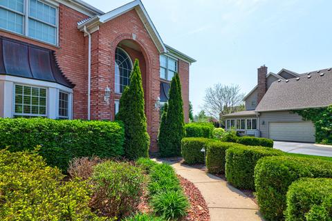 681 Bluestem Ln, Algonquin, IL 60102 photo 2