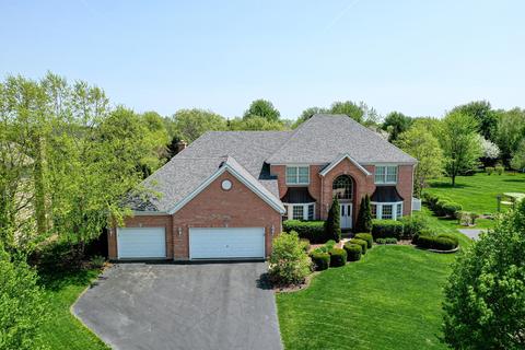 681 Bluestem Ln, Algonquin, IL 60102 photo 3