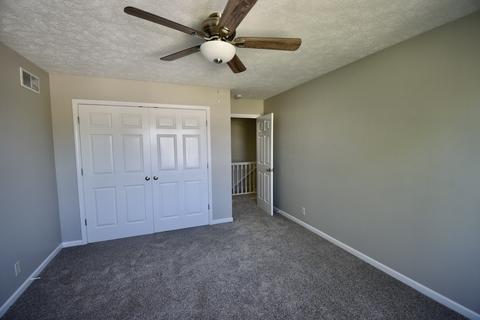 1107 Saddlebrook Dr, Bloomington, IL 61704 photo 27