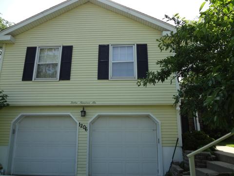 1206 Westhaven Dr, Wheaton, IL 60189 photo 2