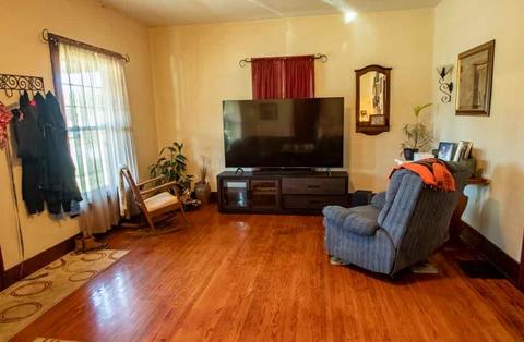 114 E 5th St, Tilton, IL 61833 photo 7