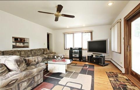 547 Webford Ave, Des Plaines, IL 60016 photo 17