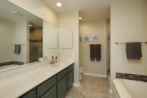 1202 Pine St #B, Glenview, IL 60025 photo 14