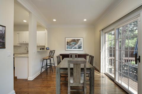 1202 Pine St #B, Glenview, IL 60025 photo 5