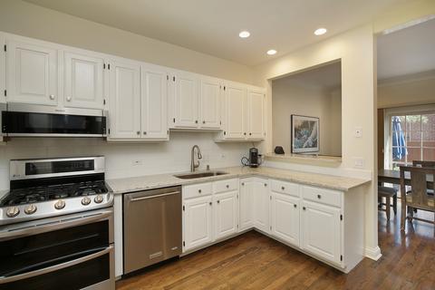 1202 Pine St #B, Glenview, IL 60025 photo 7