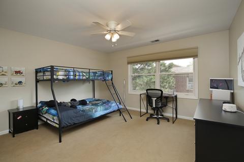 1202 Pine St #B, Glenview, IL 60025 photo 13