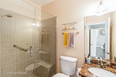 58 Northfield Ter, Wheeling, IL 60090 photo 12