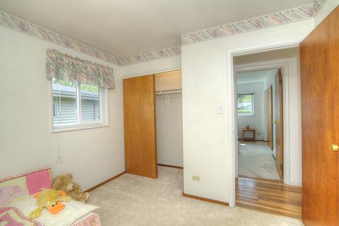 725 Washington Blvd, Hoffman Estates, IL 60169 photo 17