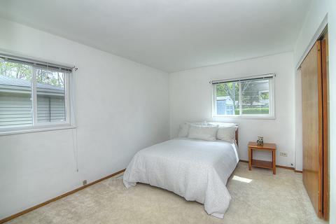 725 Washington Blvd, Hoffman Estates, IL 60169 photo 13