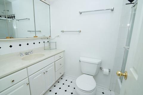 725 Washington Blvd, Hoffman Estates, IL 60169 photo 22