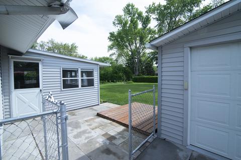 725 Washington Blvd, Hoffman Estates, IL 60169 photo 26