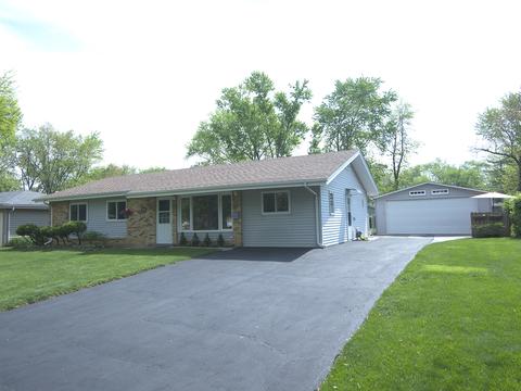 725 Washington Blvd, Hoffman Estates, IL 60169 photo 2
