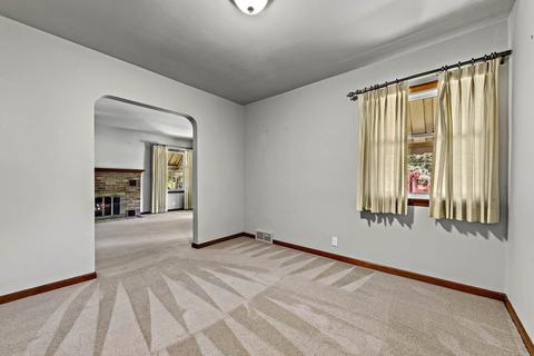 663 S Wall St, Kankakee, IL 60901 photo 12