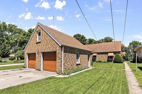 663 S Wall St, Kankakee, IL 60901 photo 3