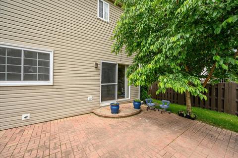 489 Knoll Crest Dr, Bartlett, IL 60103 photo 27