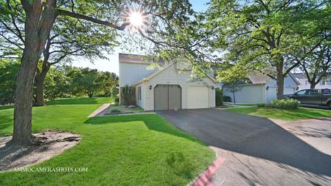 2442 Devonshire Ct, Aurora, IL 60502 photo 2