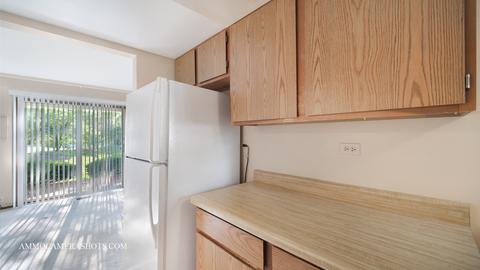 2442 Devonshire Ct, Aurora, IL 60502 photo 9