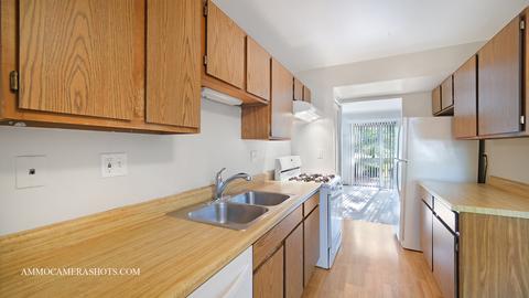 2442 Devonshire Ct, Aurora, IL 60502 photo 7