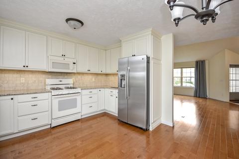 465 Beechwood Ct, Normal, IL 61761 photo 18