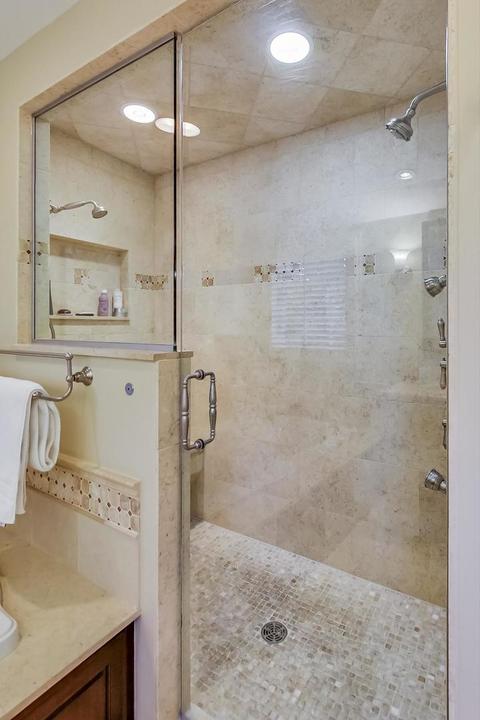 2230 Maple Ave, Northbrook, IL 60062 photo 17