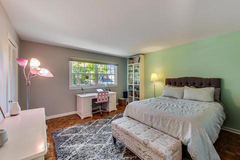 2230 Maple Ave, Northbrook, IL 60062 photo 18