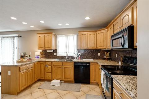 1053 Osprey Ln, Normal, IL 61761 photo 32