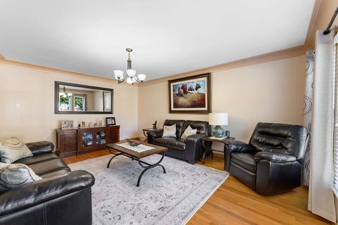 2228 N Neva Ave, Chicago, IL 60707 photo 3