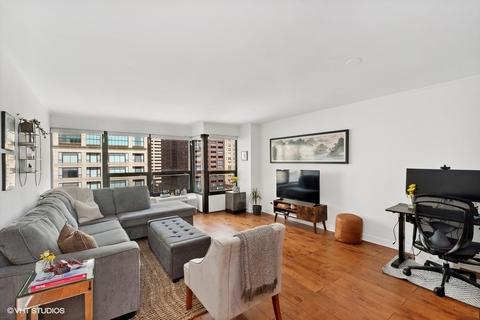 30 E Huron St #1001, Chicago, IL 60611 photo 6
