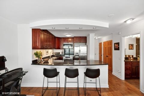 30 E Huron St #1001, Chicago, IL 60611 photo 4