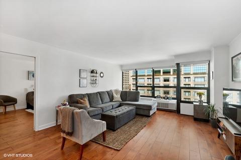 30 E Huron St #1001, Chicago, IL 60611 photo 5