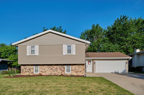 211 Garden Rd, Normal, IL 61761 photo 1