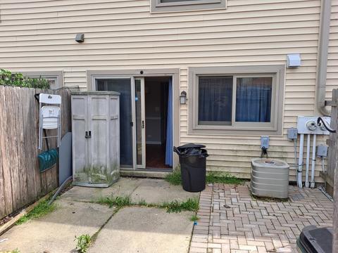 1798 Sessions Walk, Hoffman Estates, IL 60169 photo 17