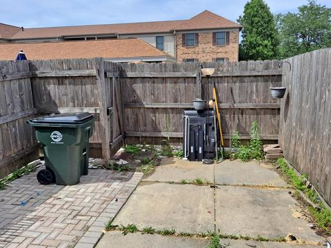 1798 Sessions Walk, Hoffman Estates, IL 60169 photo 16