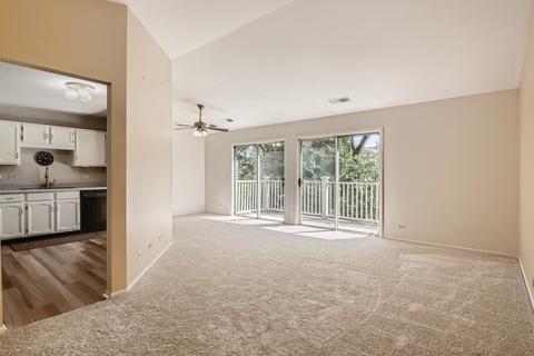 1406 Aldgate Ct #C2, Wheeling, IL 60090 photo 3