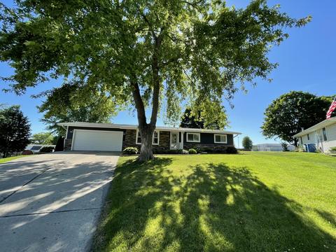 309 W 5th St, Spring Valley, IL 61362 photo 1