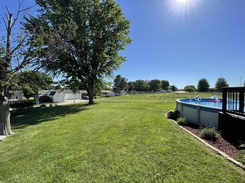 309 W 5th St, Spring Valley, IL 61362 photo 8