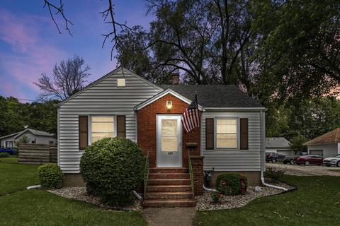 209 E 3rd St, Gilman, IL 60938 photo 1