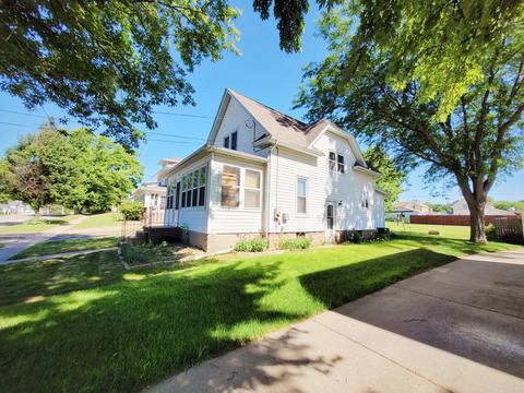514 W Morris St, Morrison, IL 61270 photo 3