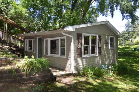 11 Valley Dr, Oakwood Hills, IL 60013 photo 3