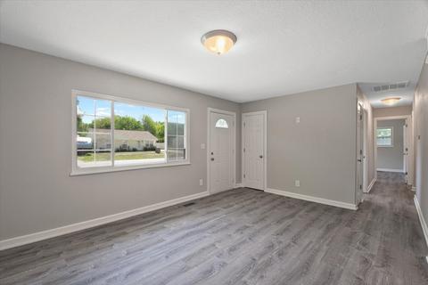 1305 Centennial Dr, Champaign, IL 61821 photo 3