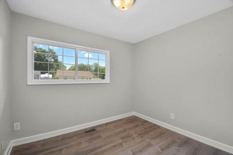 1305 Centennial Dr, Champaign, IL 61821 photo 8