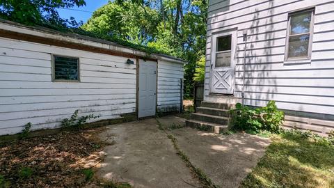 211 E Hill St, Champaign, IL 61820 photo 31