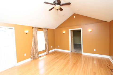 335 E Lincoln St E, Bloomington, IL 61701 photo 9